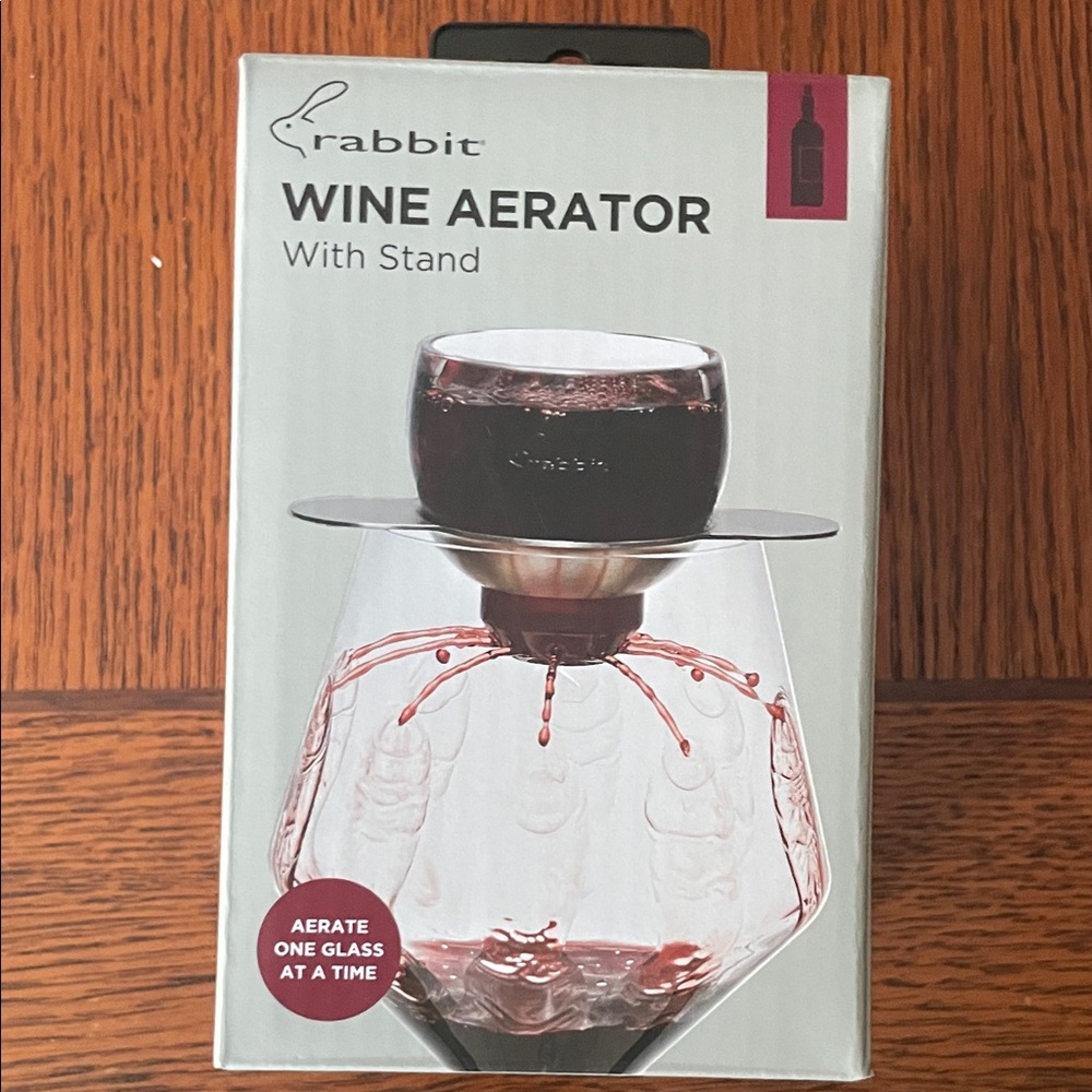 Rabbit Wine Aerator with Stand